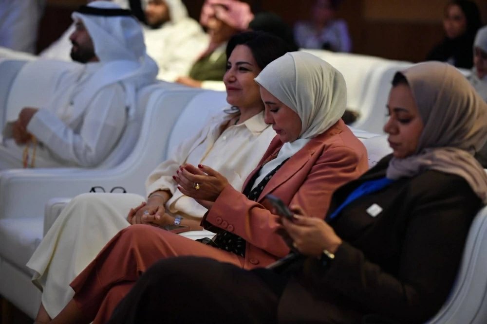 وزير الإعلام الكويتي: حضور متميز للمرأة الخليجية بميادين التحرير ومواقع القرار
