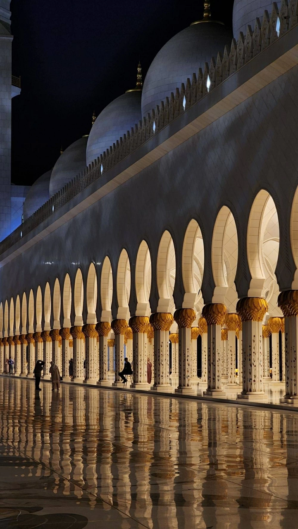 أبوظبي.. روح الضيافة العربية الأصيلة ورمز الثقافة والتعايش