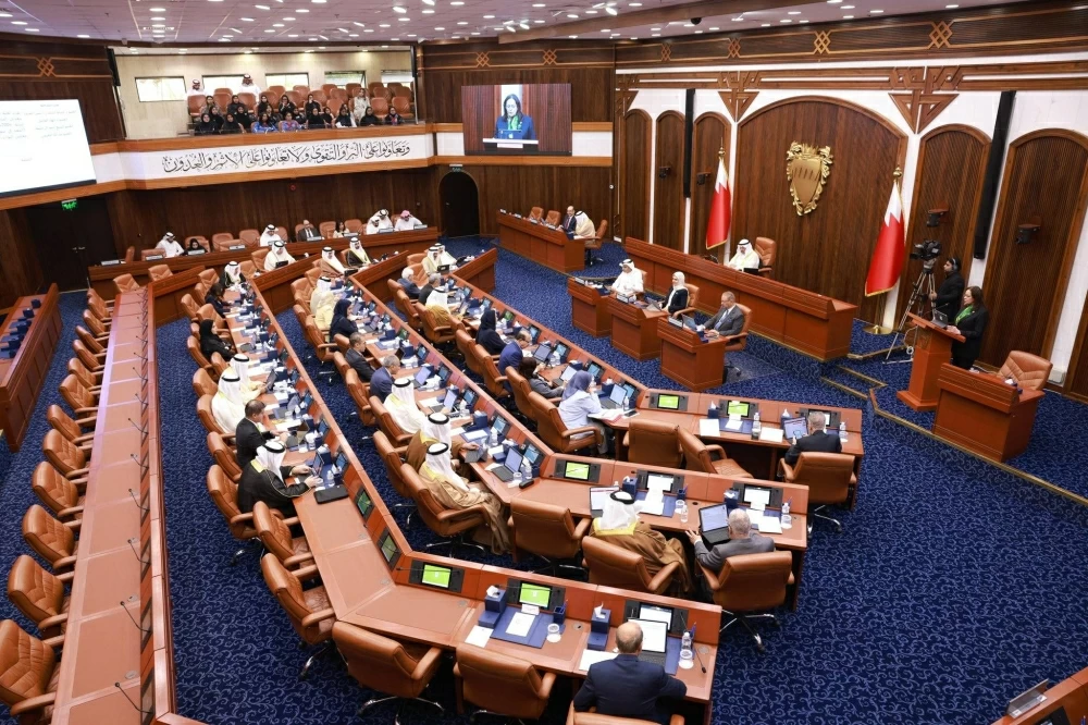 تباين الآراء في &laquo;الشورى&raquo; حول &laquo;الطاقة المتجددة&raquo; يعيده إلى &laquo;المرافق&raquo;