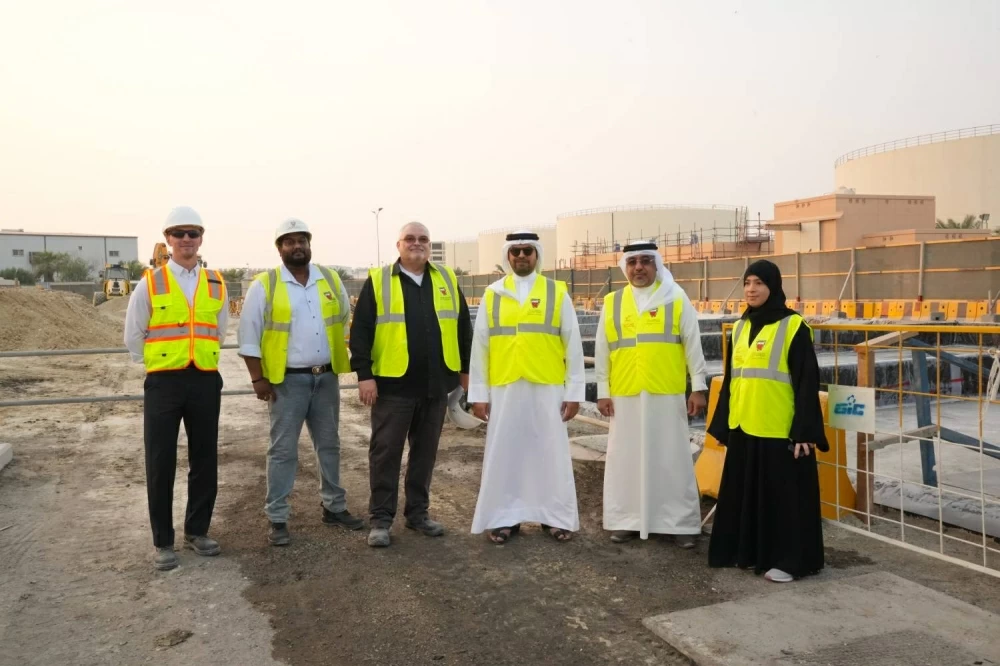 وكيل &laquo;الأشغال&raquo; يتفقد سير العمل في مشروع توسعة محطة شمال سترة لمعالجة مياه الصرف الصحي