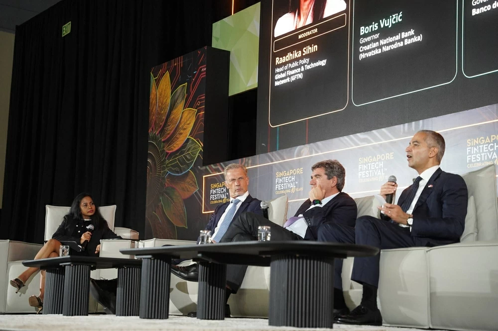 البنوك المركزية تستثمر في الأدوات الرقمية لتعزيز سلامة الخدمات المالية