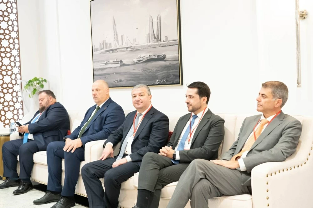 تنمية العلاقات البحرينية البريطانية.. ودعم التعاون في كافة المسارات