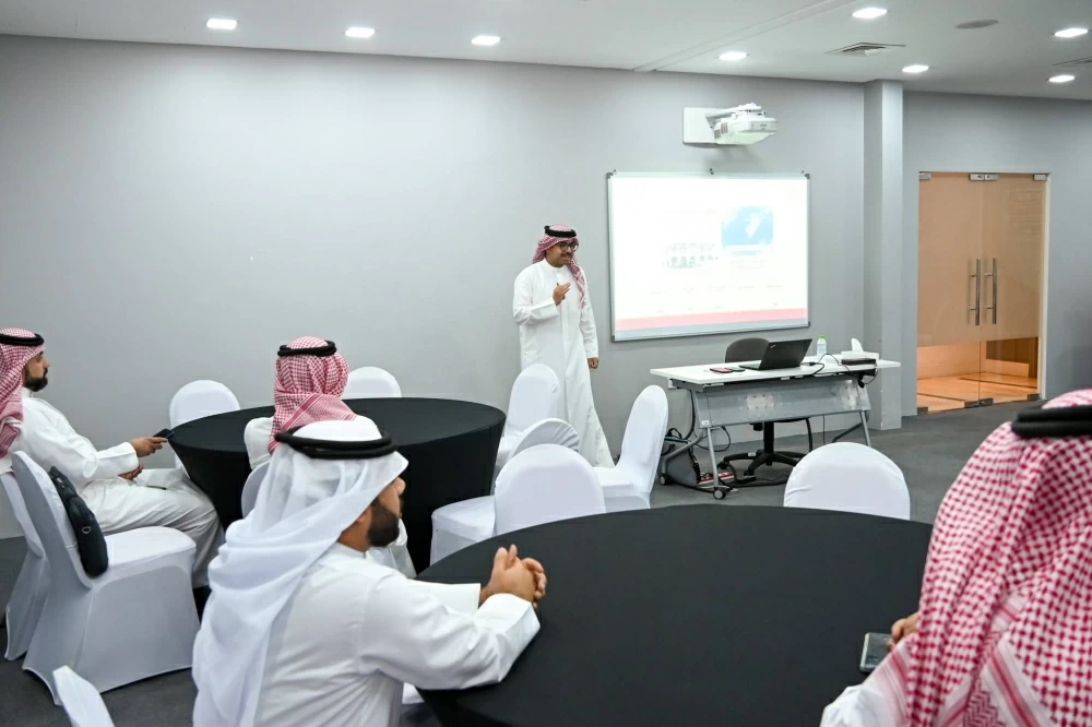 "التنمية السياسية" يسلط الضوء على النظام الانتخابي في البحرين