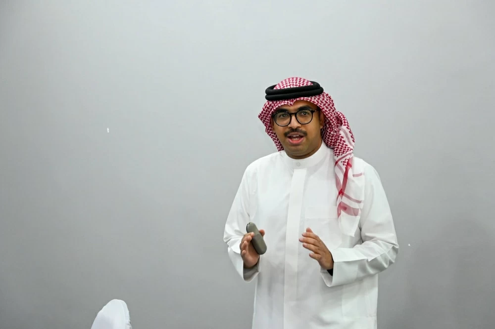 "التنمية السياسية" يسلط الضوء على النظام الانتخابي في البحرين