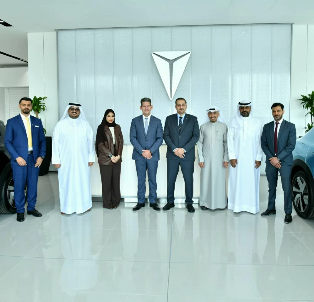 بنك البحرين والكويت يطلق عروض حصرية على سيارات "ديبال" الكهربائية بمدى ممتد بالتعاون مع "كانو موتورز"