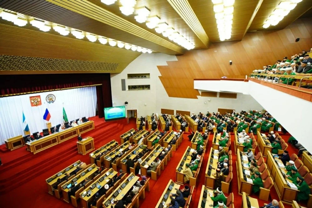 رئيس "الأعلى للشئون الإسلامية" يشارك في مؤتمر "قيم الإسلام"