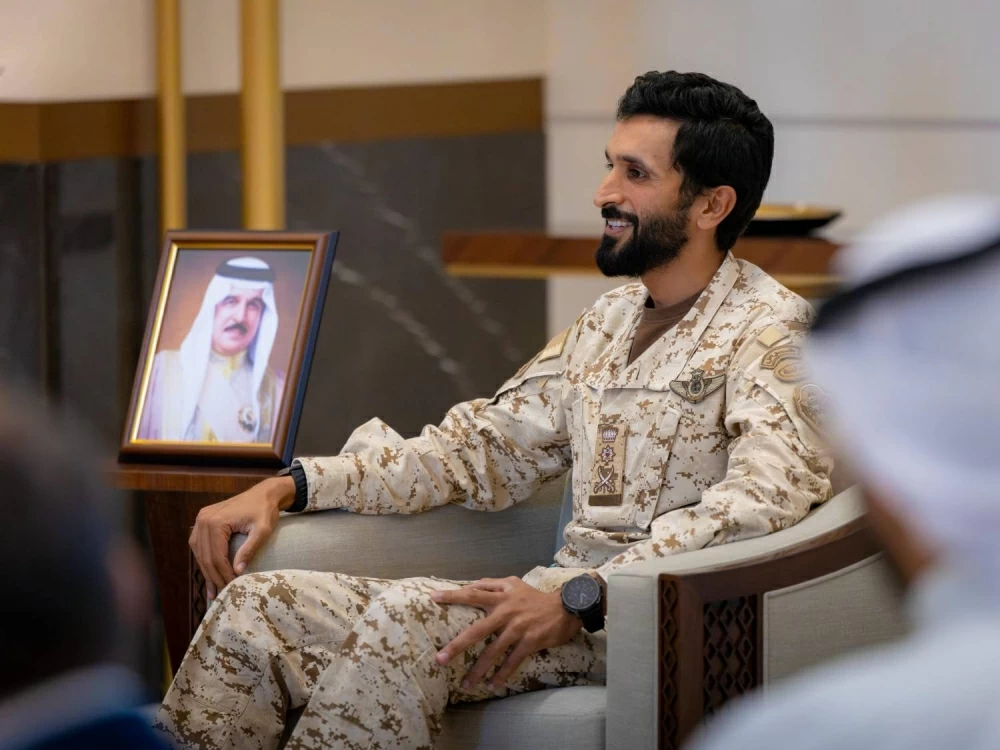 ناصر بن حمد يستقبل وفد الجمعية البرلمانية لحلف شمال الأطلسي "الناتو"