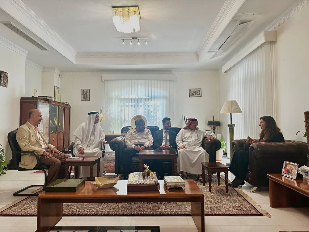 السفيرة المصرية في البحرين تبحث آفاق التعاون مع  الاتحاد العربي للإعلام السياحي