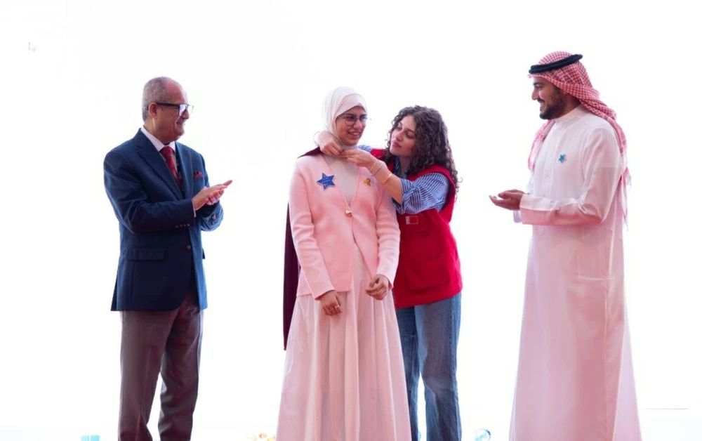 المؤسسة الملكية للأعمال الإنسانية تحقق أمنية رقية وحمدان وتمنحهما يومًا استثنائيًا