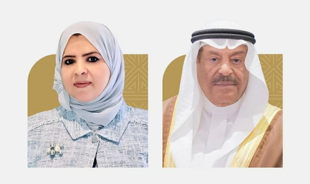 رئيس مجلس الشورى يُهنئ دلال الزايد بنيلها الثقة الملكية بتعينها عضوًا في المجلس الأعلى للمرأة