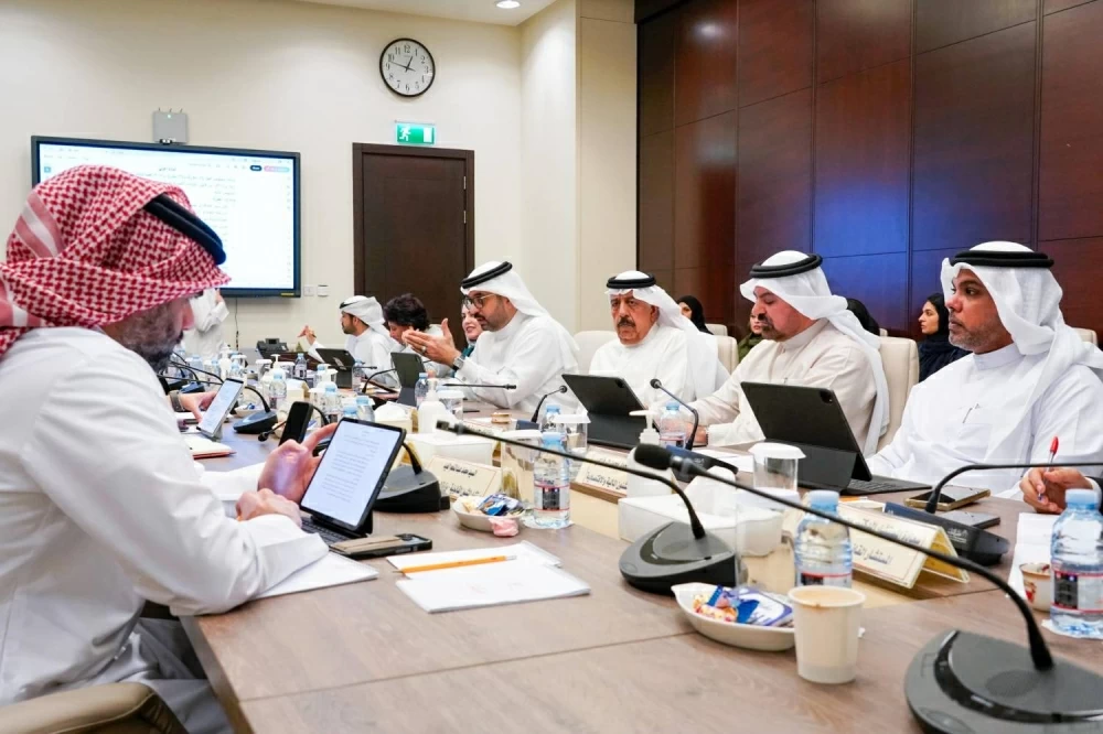 "مالية النواب" تلتقي وزير الصناعة والتجارة وتناقش قانون الشركات التجارية