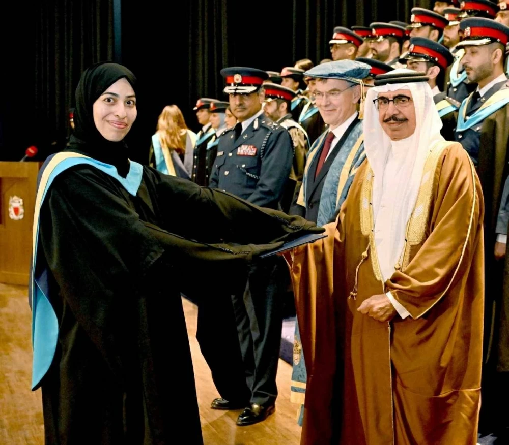 وزير الداخلية يؤكد على منهجية إعداد رجال الشرطة وتسليحهم بالعلم والمعرفة