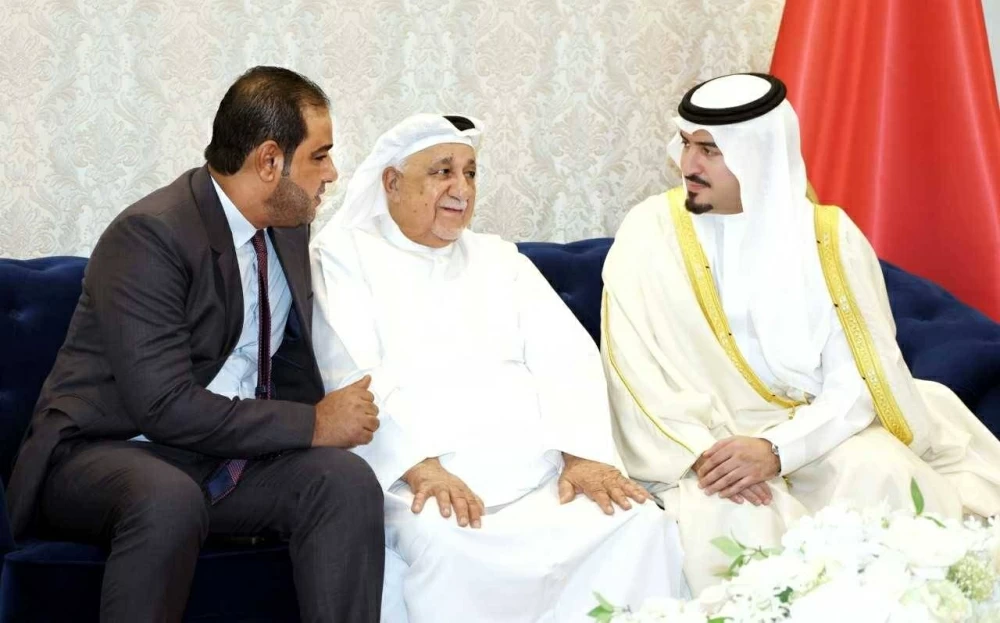 محافظ العاصمة يستقبل ضيوف المجلس الأسبوعي ويؤكد مواصلة نهج التواصل والشراكة مع الأهالي