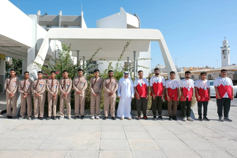 وزير التربية يزور مدارس باربار والوفاء ومدينة عيسى