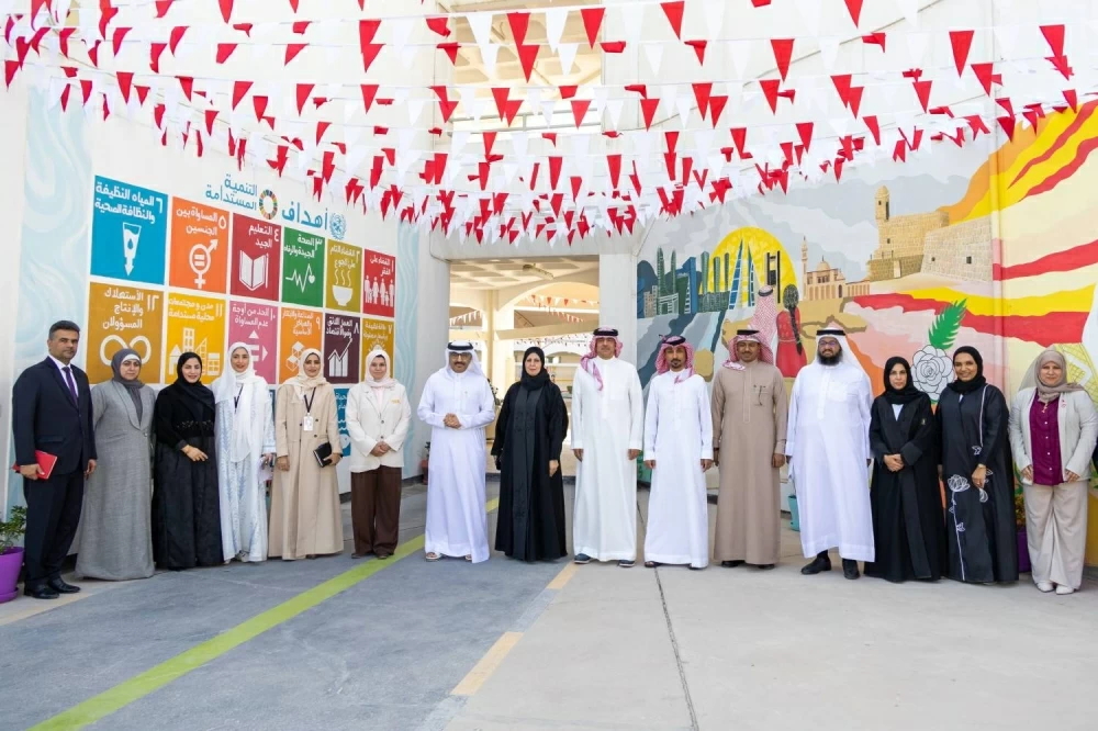 وزير التربية يزور مدارس باربار والوفاء ومدينة عيسى