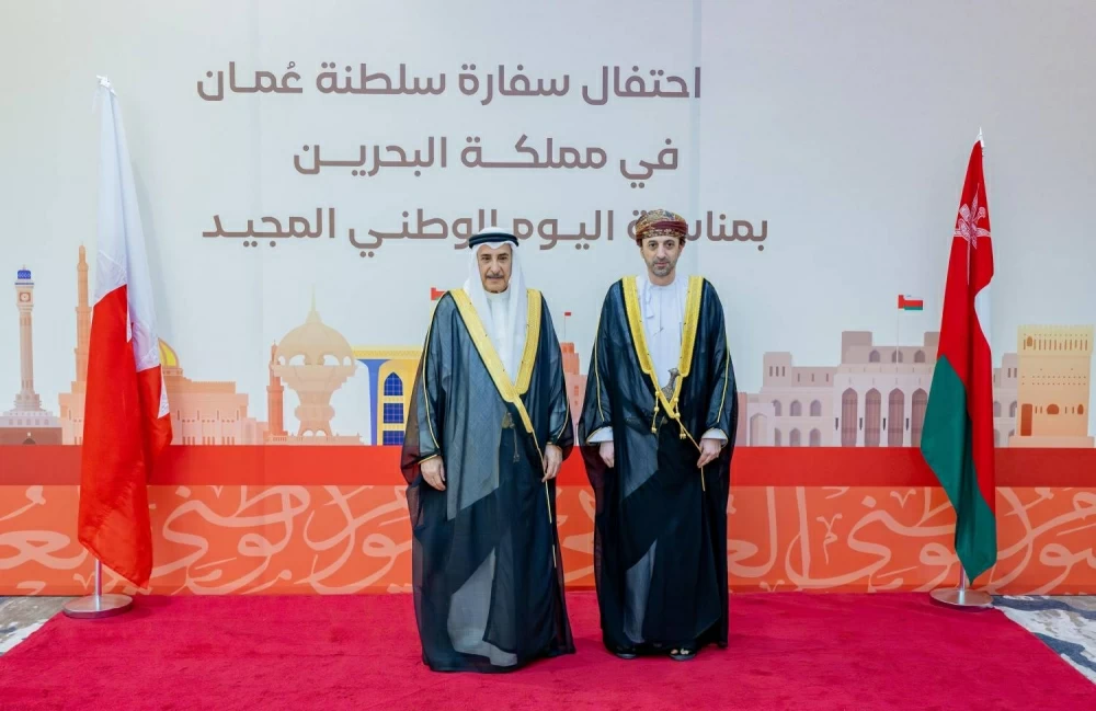 نيابة عن ولي العهد رئيس الوزراء.. خالد بن عبد الله يحضر احتفال السفارة العمانية باليوم الوطني
