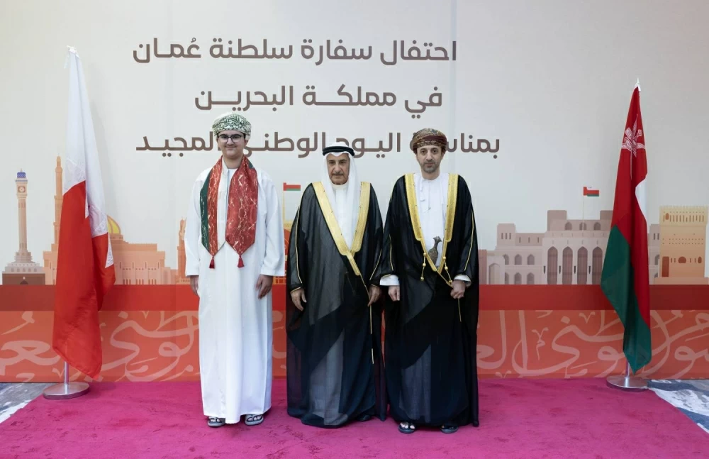 نيابة عن ولي العهد رئيس الوزراء.. خالد بن عبد الله يحضر احتفال السفارة العمانية باليوم الوطني