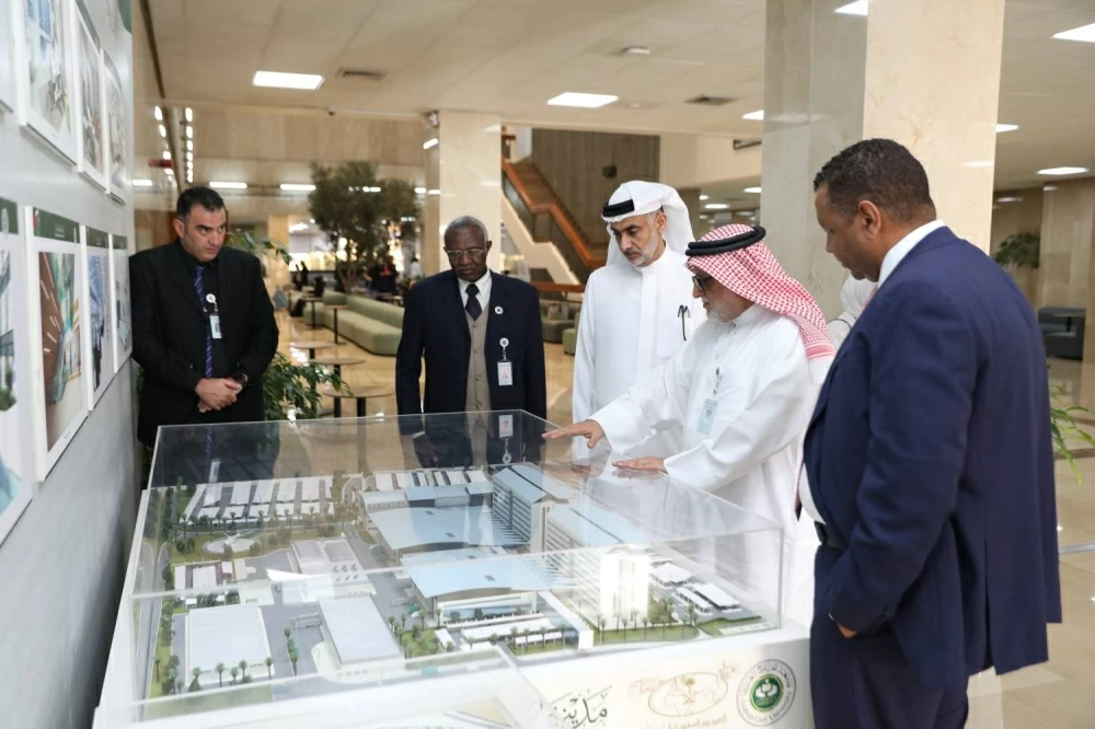 جامعة الخليج العربي تطلق مختبر السلام للتعليم الرقمي بالتعاون مع مجموعة بنك السلام