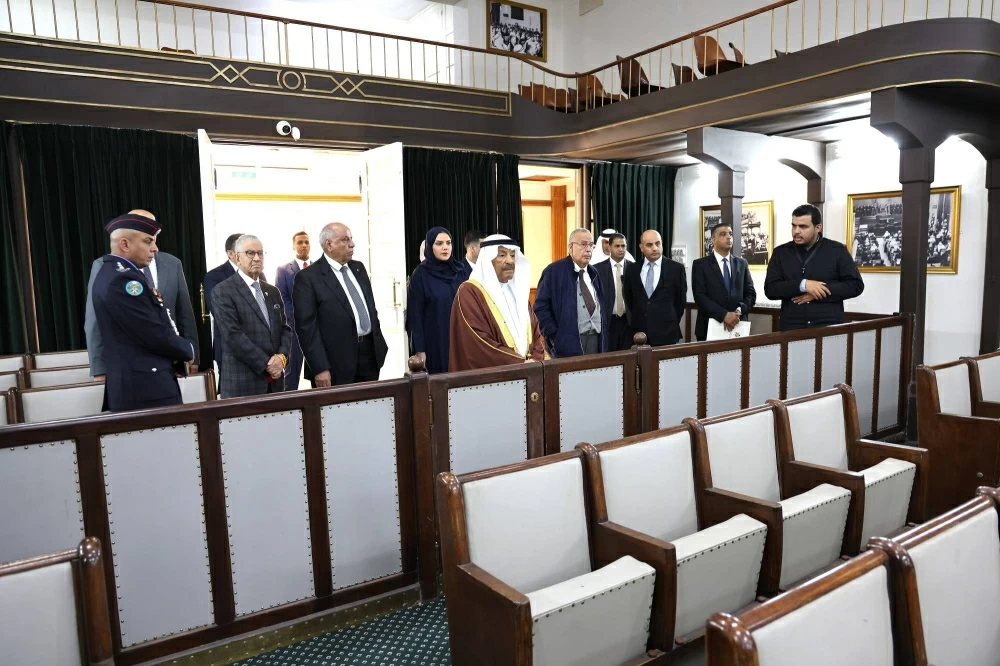 رئيس الشورى يزور متحف الحياة البرلمانية ويشيد بالإرث الحضاري والثقافي في الأردن