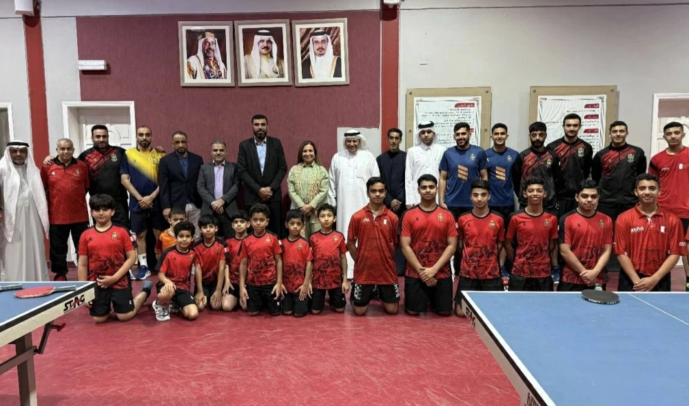 حياة بنت عبدالعزيز تزور أندية البحرين وسار وتوبلي