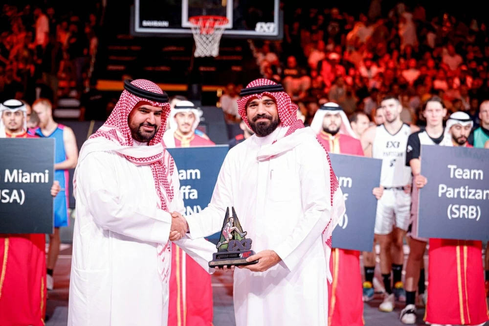 عيسى بن علي يفتتح محطة المنامة الختامية من الجولة العالمية لكرة السلة 3x3