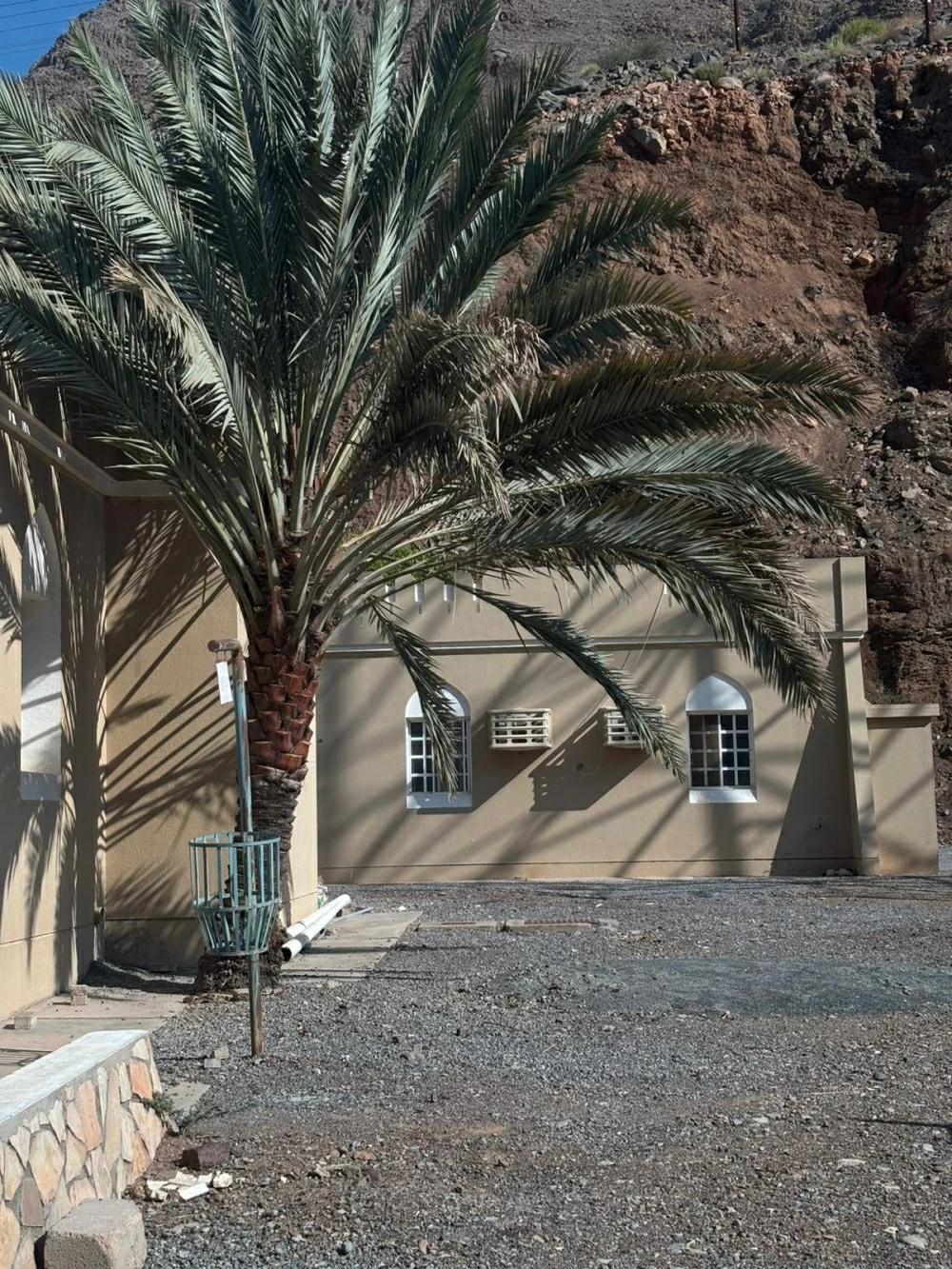 شعبا البحرين وعمان.. يجمعهما الطيبة داخل التاريخ والجسد الخليجي