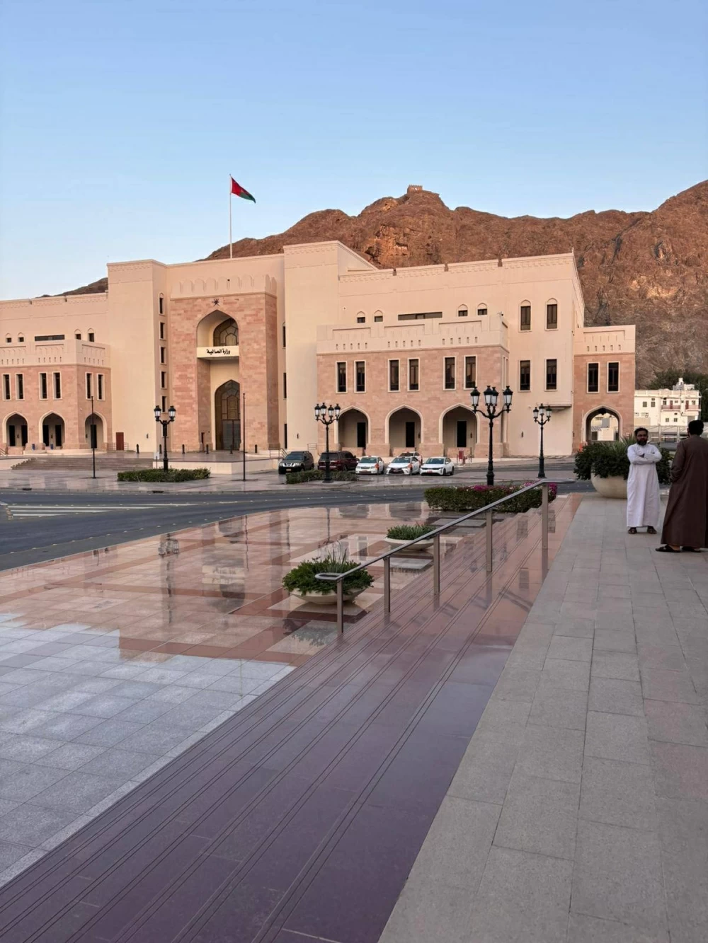 من صلالة إلى مسقط.. وجه جديد للسياحة العُمانية