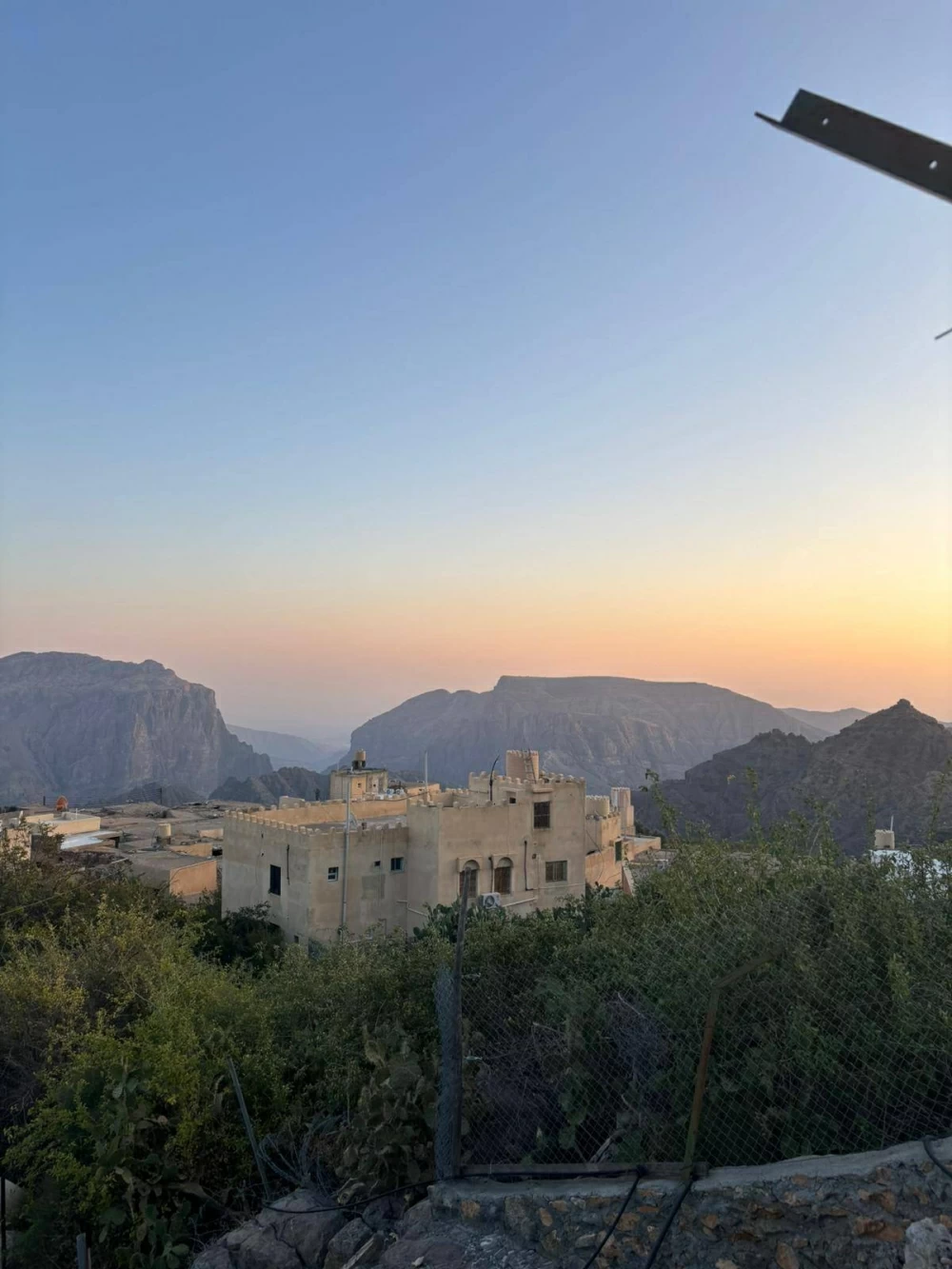 من صلالة إلى مسقط.. وجه جديد للسياحة العُمانية