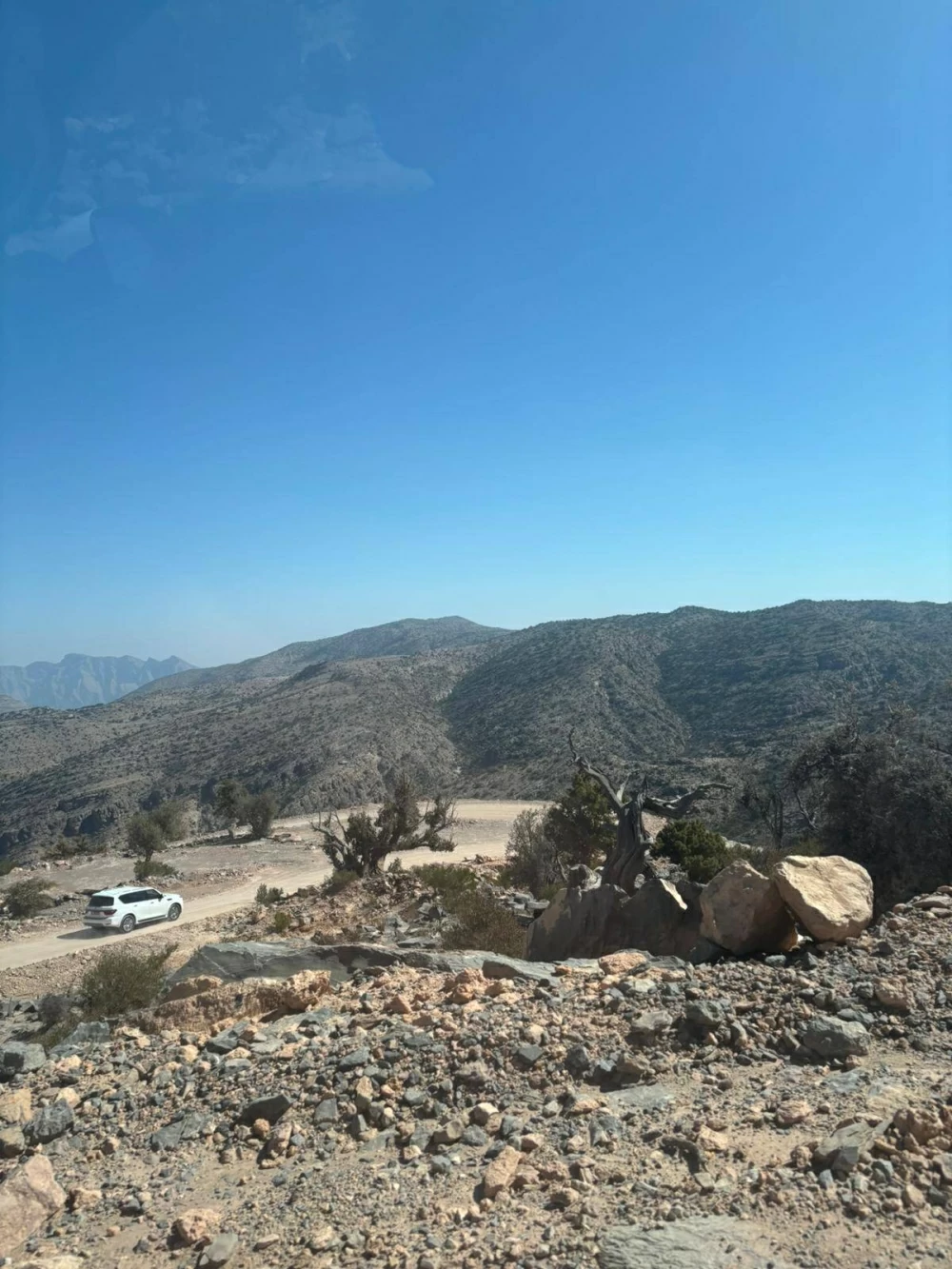 قرية السوجرة.. أيقونة الجبل الأخضر تتحول لمعلم عماني سياحي بارز