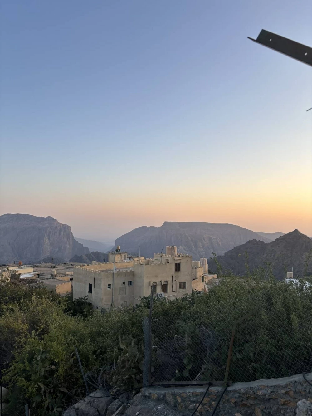 الجبل الأخضر.. خُضرة الروح قبل المكان