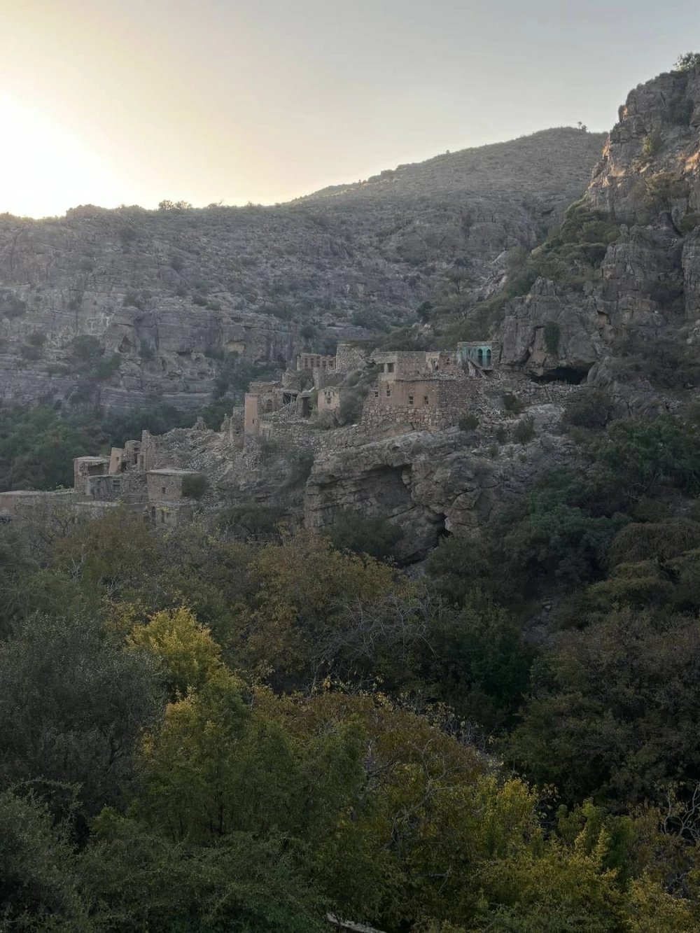 الجبل الأخضر.. خُضرة الروح قبل المكان
