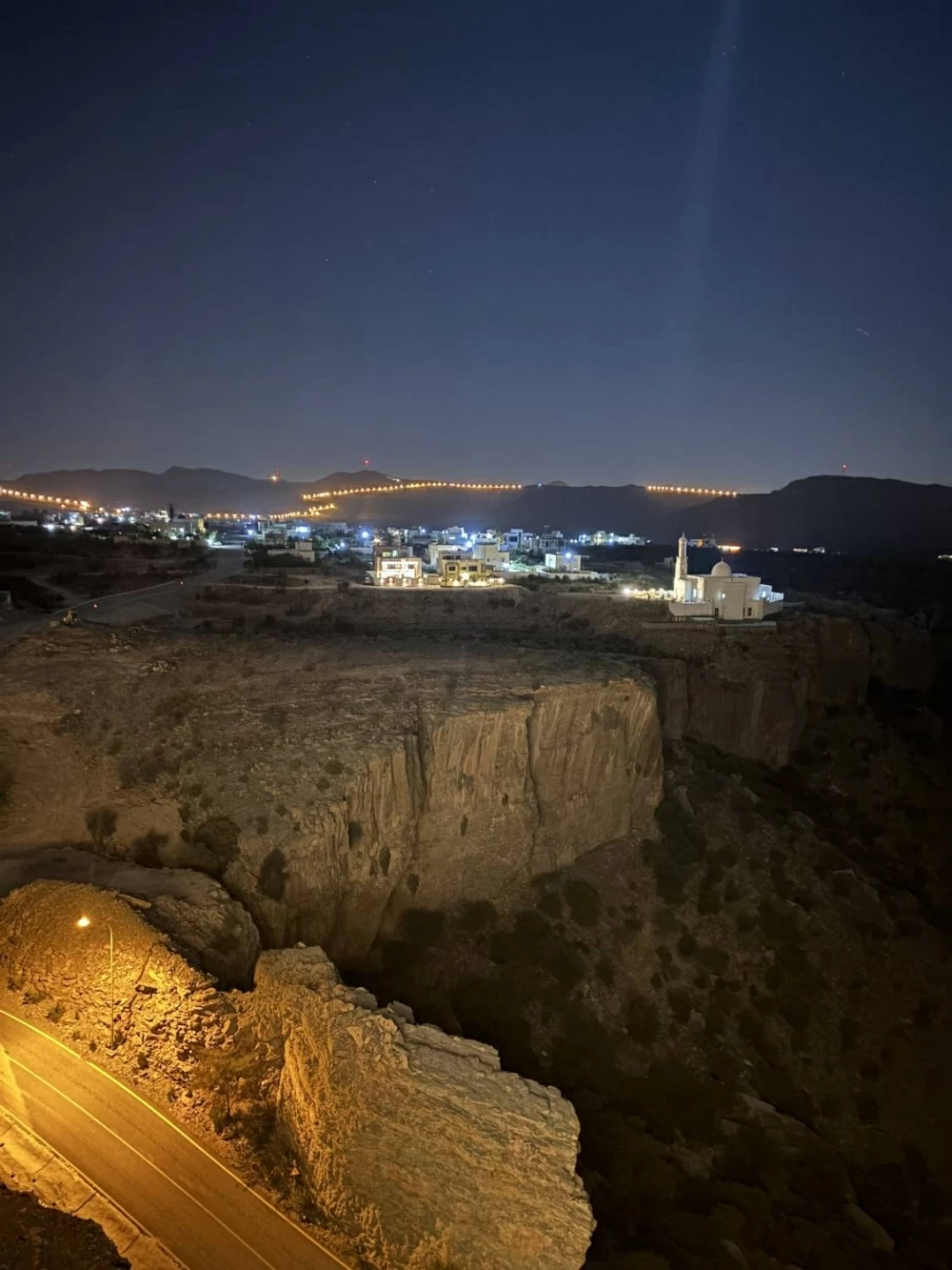 الجبل الأخضر.. خُضرة الروح قبل المكان