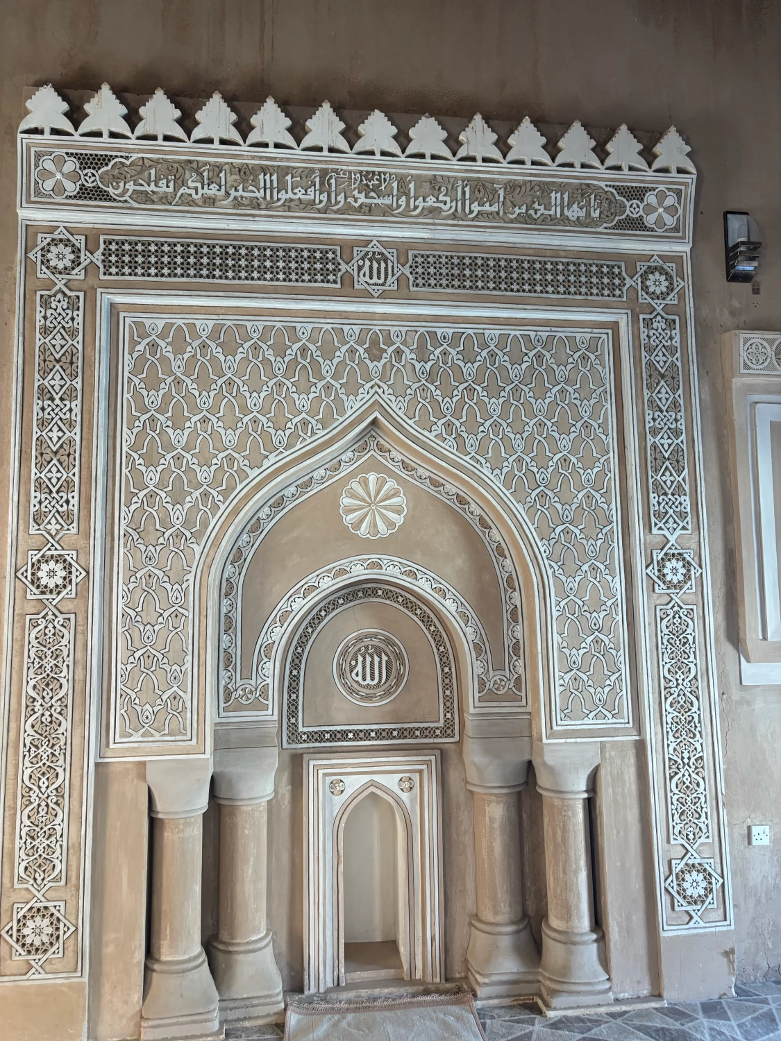 &laquo;حصن بيت الرديدة&raquo; في عُمان.. بوابة الجبل الأخضر وحارس &laquo;فلج الخطمين&raquo;