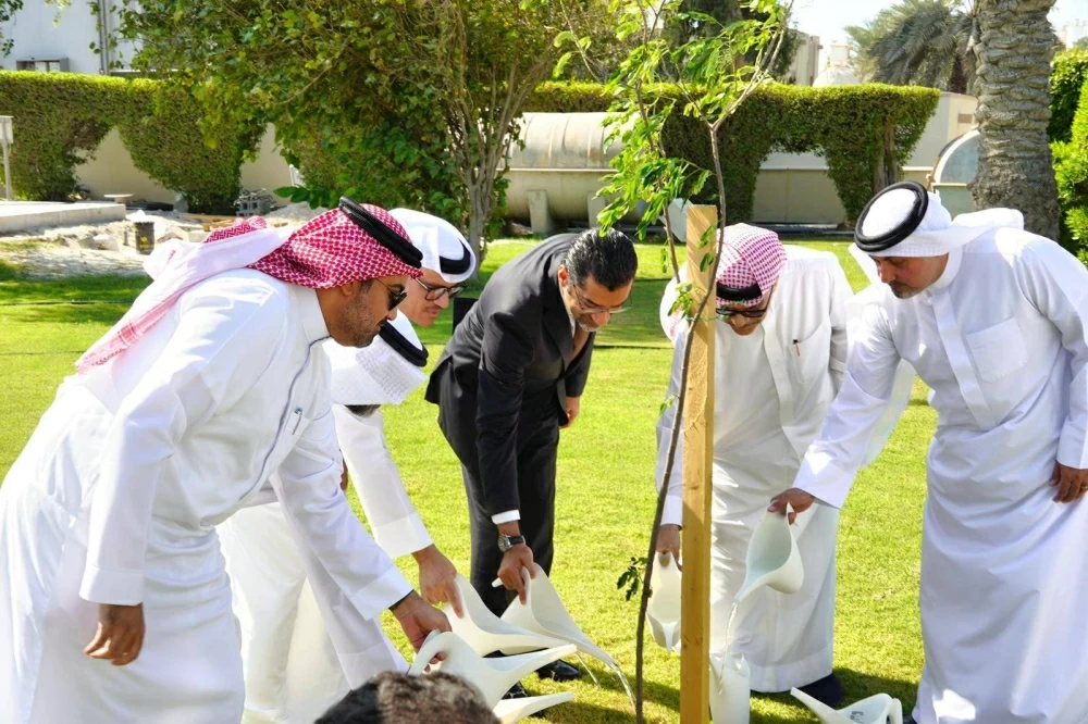 بلدية المحرق تبرم اتفاقية شراكة مع شركة فولاذ القابضة لإدارة وتشغيل حديقة المحرق الكبرى