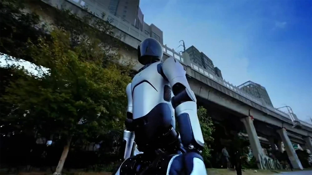 &laquo;أجيبوت أيه 2&raquo; روبوت صيني يحقق رقماً قياسياً عالمياً بالسير