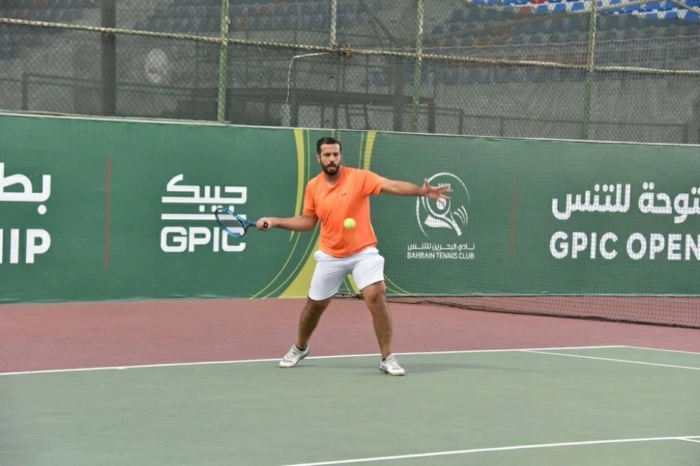 منافسات بطولة GPIC الـ37 المفتوحة للتنس تقترب من الأدوار النهائية