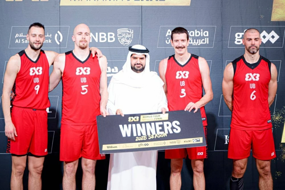 عيسى بن علي يتوج فريق &laquo;يو بي&raquo; الصربي بطلا للجولة العالمية لكرة السلة 3&times;3