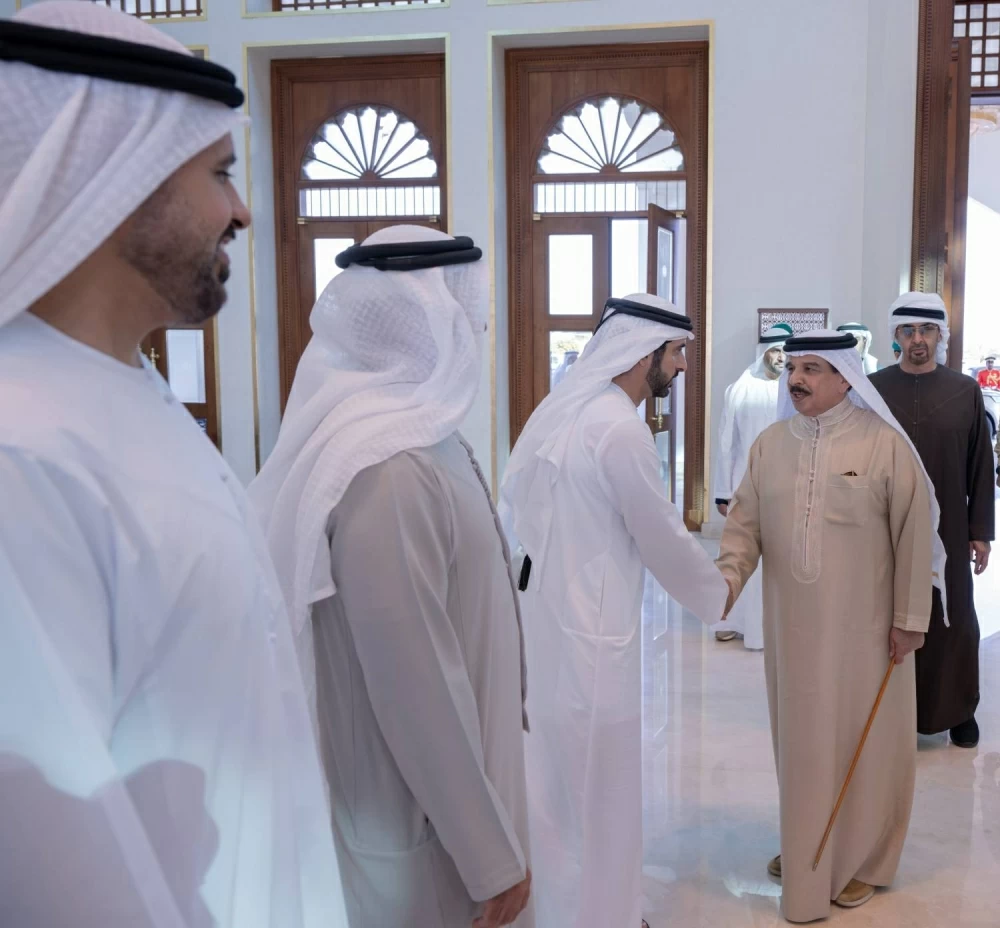 الملك في مقدمة مودعي رئيس دولة الإمارات العربية المتحدة لدى مغادرته البلاد