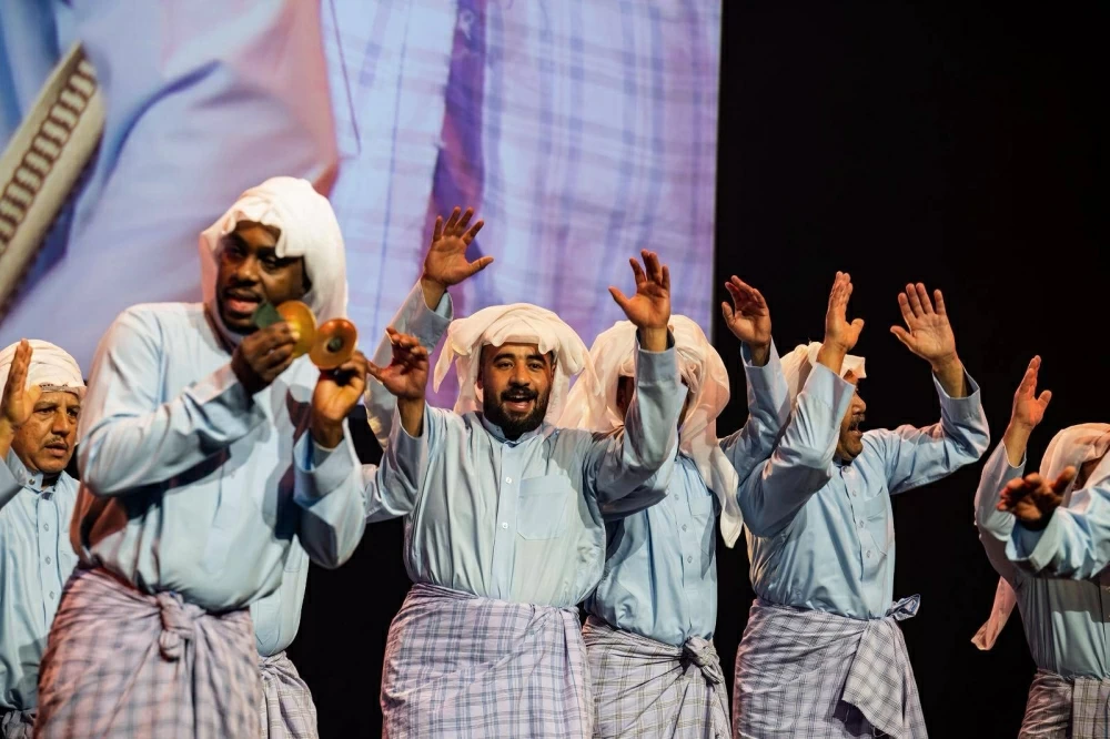 فرقة قلالي للفنون الشعبية تتوّج بجائزة الآغا خان للموسيقى لعام 2025 في احتفال عالمي رفيع المستوى بلندن