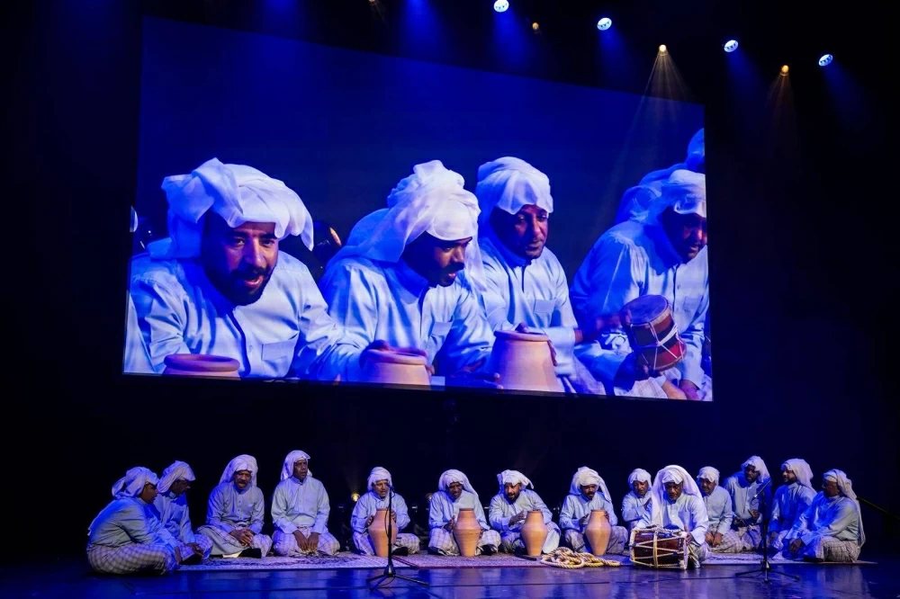 فرقة قلالي للفنون الشعبية تتوّج بجائزة الآغا خان للموسيقى لعام 2025 في احتفال عالمي رفيع المستوى بلندن