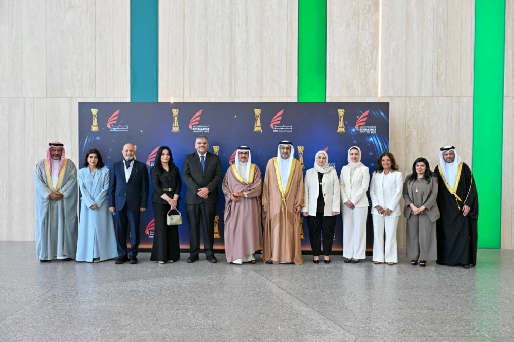 وزير الداخلية يشهد تكريم الفائزين بجائزة التميز للحكومة الإلكترونية 2025