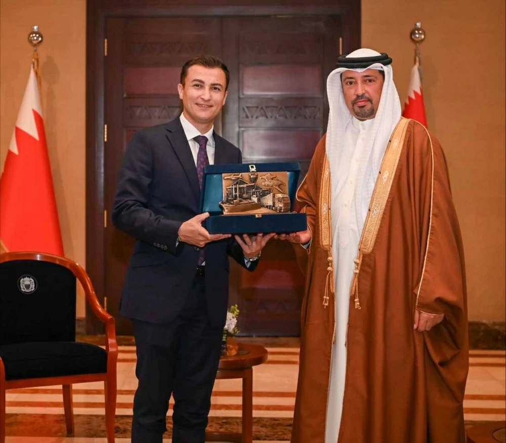 رئيس الجمارك يستقبل وزير الاقتصاد والبُنى التحتية والمشاريع الاستراتيجية بجمهورية مالطا