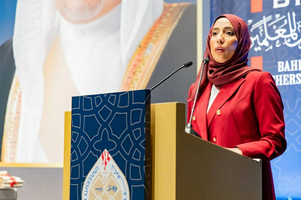 "البحرين للمعلمين" تحتفي بتخريج الفوج الرابع عشر من طلبتها