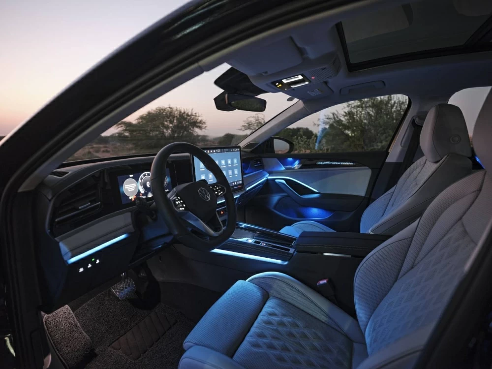 &laquo;باسات&raquo; و&laquo;جيتا&raquo; الجديدتان من &laquo;فولكس واجن&raquo;.. تقنيات مستقبلية وجودة لا تضاهى