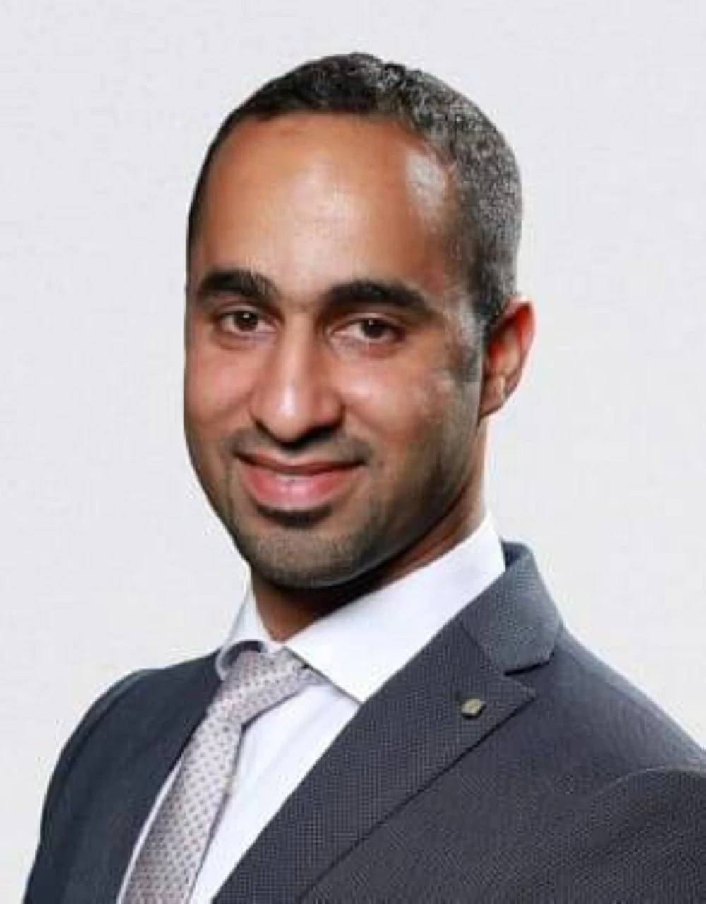 بنك "إلى" يتعاون مع "علي إكسبرس" لتقديم خصم فوري للعملاء بقيمة 25 دولار أمريكي على المشتريات