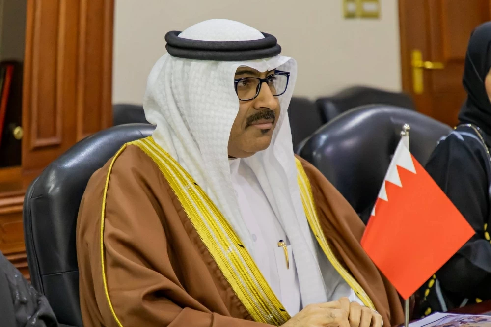 وزير التربية والتعليم يستقبل وزيرة التعليم الفني والعالي بجمهورية سيراليون