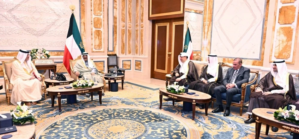 الملك المعظم يبعث برسالة خطية إلى أمير دولة الكويت