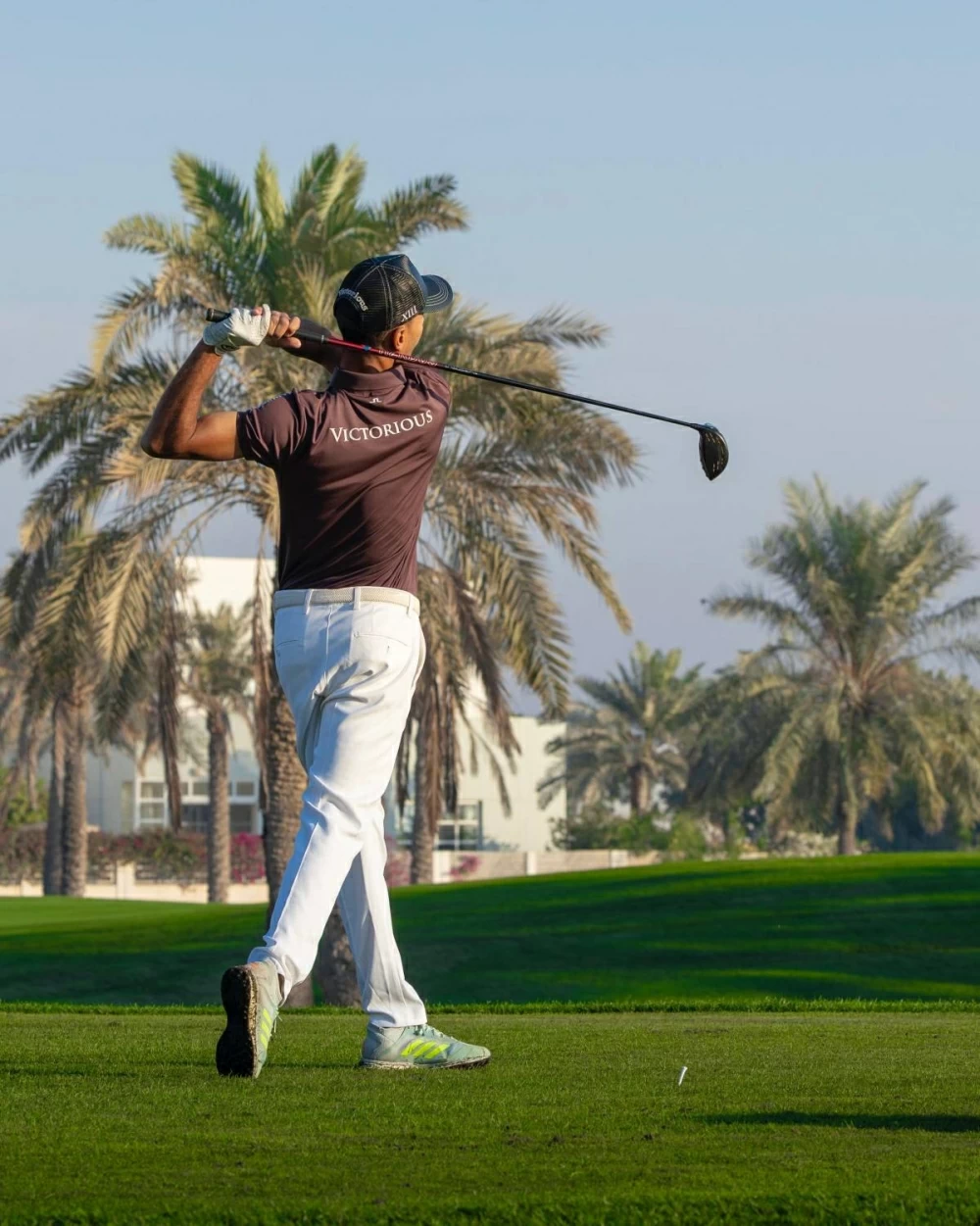 ناصر بن حمد يقود فريق فيكتوريوس لتحقيق لقب بطولة المحترفين والهواة ضمن كأس الملك حمد الدولية للجولف