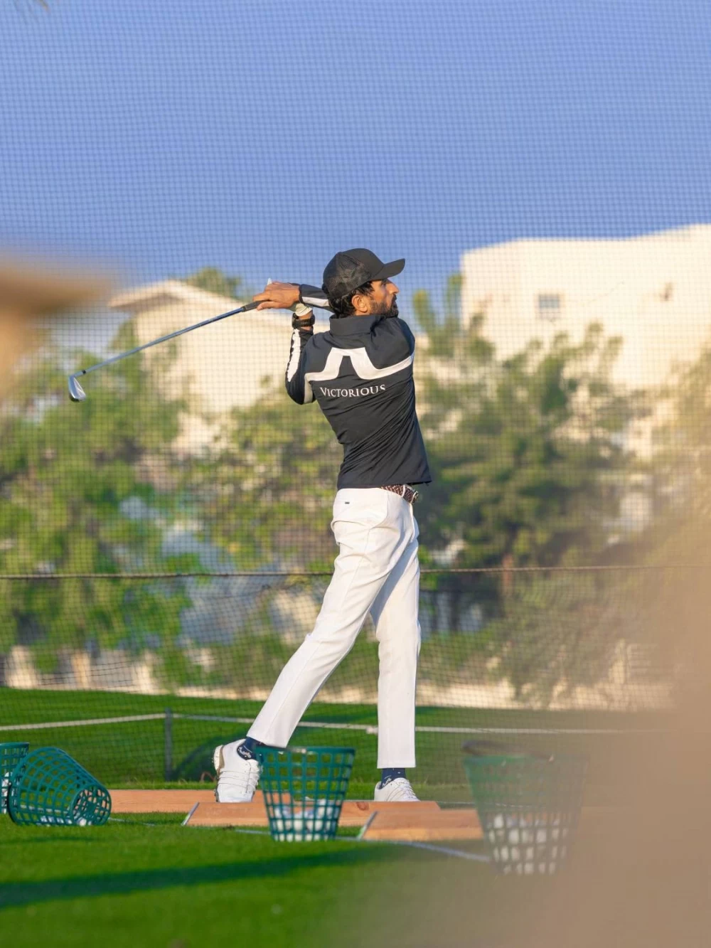 ناصر بن حمد يقود فريق فيكتوريوس لتحقيق لقب بطولة المحترفين والهواة ضمن كأس الملك حمد الدولية للجولف