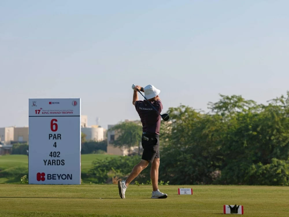 ناصر بن حمد يقود فريق فيكتوريوس لتحقيق لقب بطولة المحترفين والهواة ضمن كأس الملك حمد الدولية للجولف